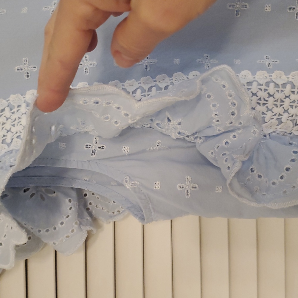 Ultra Pink Blue Romantic Ruffle Lace Eyelet Top, Size XL - Picture 3 of 9